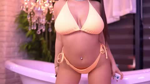 Bella online show from October 2, 5:12 pm