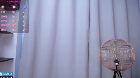   online show from March 8, 10:45 pm