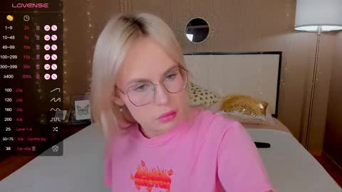 Bella online show from February 21, 12:49 am