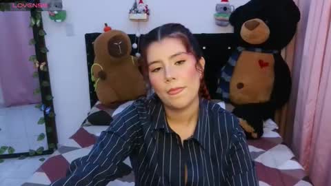 Aleja  online show from December 17, 11:11 pm