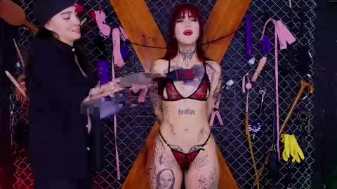 bellatrix_infernal_bdsm online show from April 17, 11:29 pm