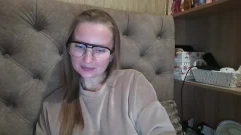 Amelia online show from October 23, 6:31 pm