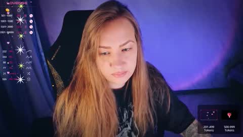 Your Annabelle Wolf  online show from September 15, 9:05 pm