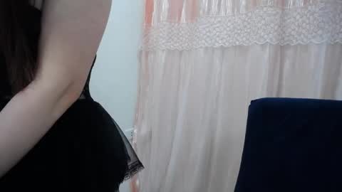 Belly online show from April 18, 1:51 am