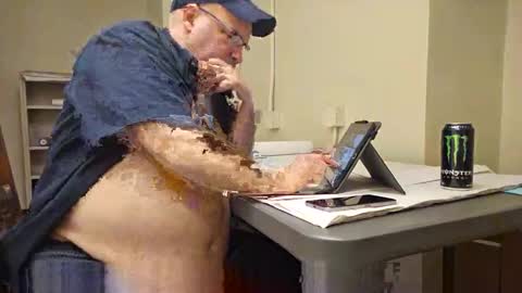 Bendavewill online show from November 25, 7:23 pm