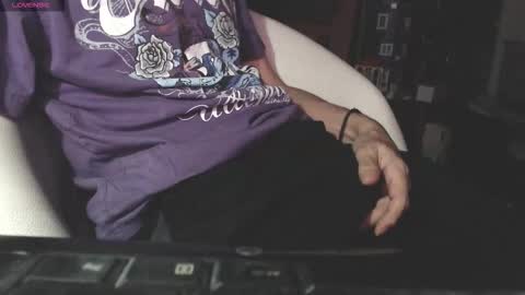 benijamin online show from November 30, 11:23 pm