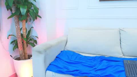 bennett_alejoo online show from December 2, 7:45 pm