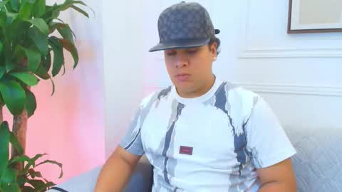 bennett_alejoo online show from January 15, 7:00 pm