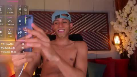 bento_fox online show from October 6, 5:03 am