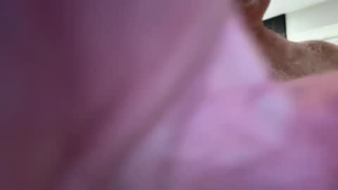 Snapshot of benz10001 chatting on September 18, 10:41 am benz10001 online show from September 18, 10:41 am