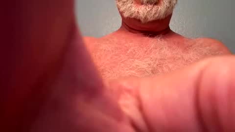 Snapshot of benz10001 chatting on October 31, 4:13 am benz10001 online show from October 31, 4:13 am