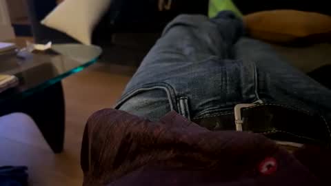 benz10001 online show from April 2, 12:18 am