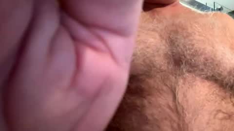 Snapshot of benz10001 chatting on February 28, 12:31 pm benz10001 online show from February 28, 12:31 pm