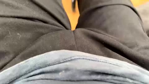 Snapshot of benz10001 chatting on September 21, 1:26 pm benz10001 online show from September 21, 1:26 pm