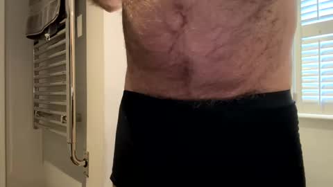 Snapshot of benz10001 chatting on February 21, 1:00 pm benz10001 online show from February 21, 1:00 pm