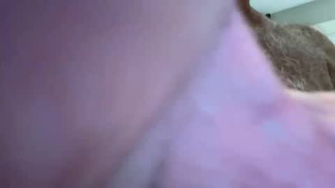 Snapshot of benz10001 chatting on October 14, 11:46 am benz10001 online show from October 14, 11:46 am