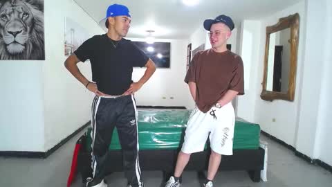 benz boys online show from November 7, 12:07 pm