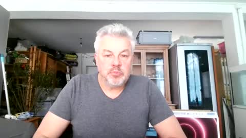 Martin online show from February 17, 11:34 am