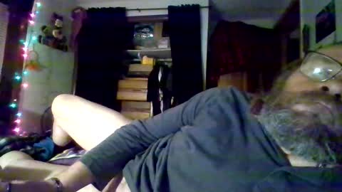 bergeeric1970 online show from March 8, 3:32 am