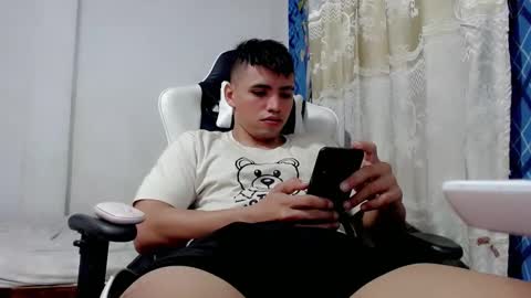 Bergon77 online show from March 4, 11:54 pm