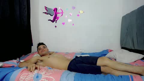 Bergon77 online show from April 2, 5:04 am