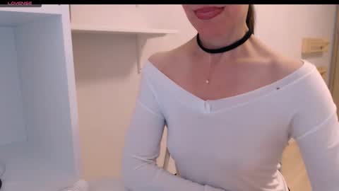 berry2024 online show from December 22, 8:10 am