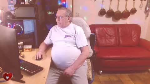 jean online show from February 22, 5:46 pm