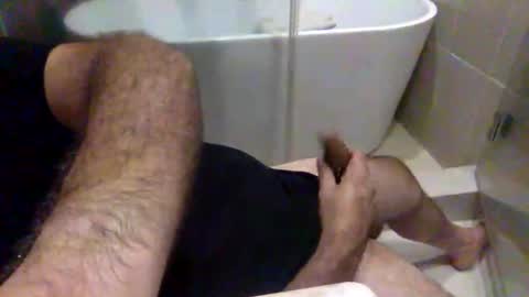 Virtual Gentleman online show from May 1, 1:10 am