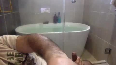 Virtual Gentleman online show from November 24, 2:05 pm