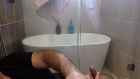 Snapshot of betoooox chatting on October 21, 12:43 pm Virtual Gentleman online show from October 21, 12:43 pm