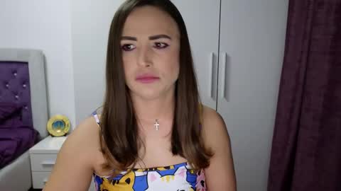   BeyonceDoll       Twitter DollBeyonce    online show from March 21, 7:51 pm