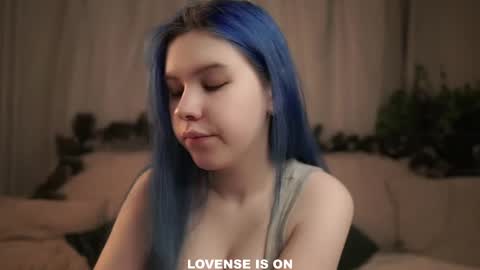 Eliz online show from January 17, 1:37 am