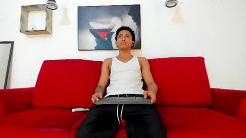 bhruno_diaz online show from June 10, 6:12 am