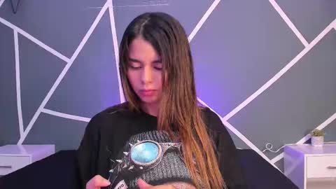 bianca_vega_ online show from March 18, 11:16 am