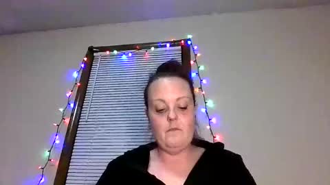 bibambii online show from March 26, 8:30 am