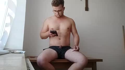 biboynr98 online show from September 28, 12:03 pm