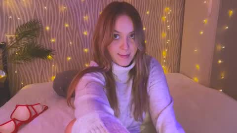 Snapshot of big_ass_blonde chatting on December 23, 6:00 am Eva online show from December 23, 6:00 am