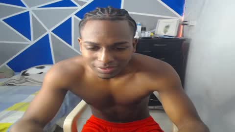 big_black11 online show from February 21, 4:48 pm