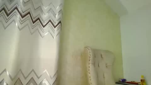 bigbaby004 online show from December 22, 8:59 pm