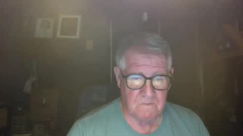 bigbeerdrinker online show from April 27, 4:32 am