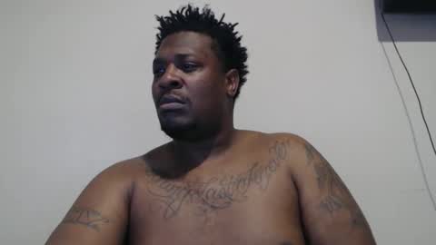 bigblack004 online show from March 13, 5:00 am