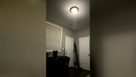 bigboogy5519 online show from August 4, 3:57 am