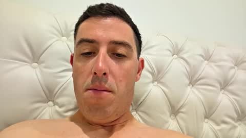 bigboy425974 online show from April 9, 10:21 am