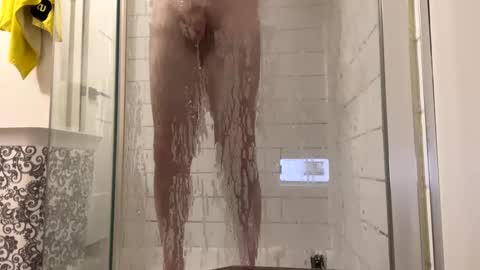 Snapshot of bigbuster685 chatting on October 20, 8:52 am Buster685 online show from October 20, 8:52 am