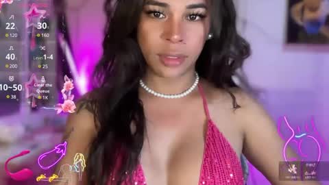 Snapshot of bigcockamanda23 chatting on February 24, 6:05 am queen amanda online show from February 24, 6:05 am