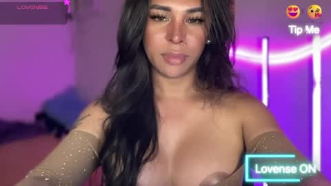 queen amanda online show from August 6, 8:23 am