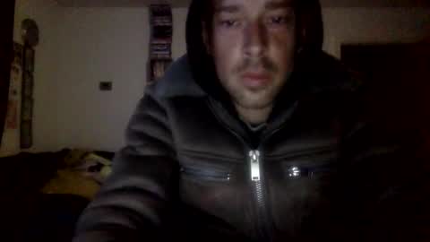 bigdickdangles472924 online show from March 14, 7:29 pm