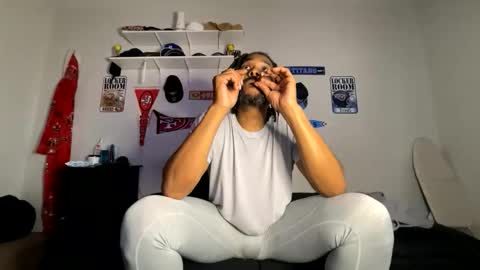 bigdinca online show from April 1, 1:39 am