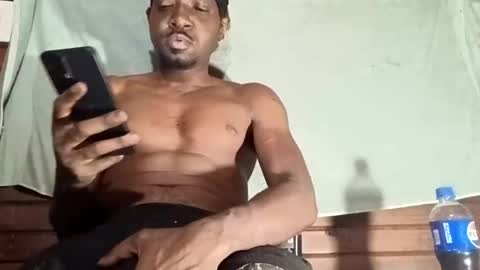 Snapshot of biggbic36 chatting on October 29, 5:09 am biggbic36 online show from October 29, 5:09 am