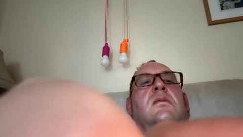 biggloves4bighands online show from September 12, 4:09 pm